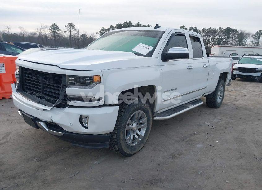 Photo 2 of 2017 Chevrolet Silverado 1500 2LZ (VIN 1GCVKSEC1HZ387373)