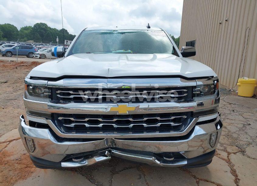 Photo 12 of 2018 Chevrolet Silverado 1500 1LZ (VIN 1GCVKSEC1JZ204723)