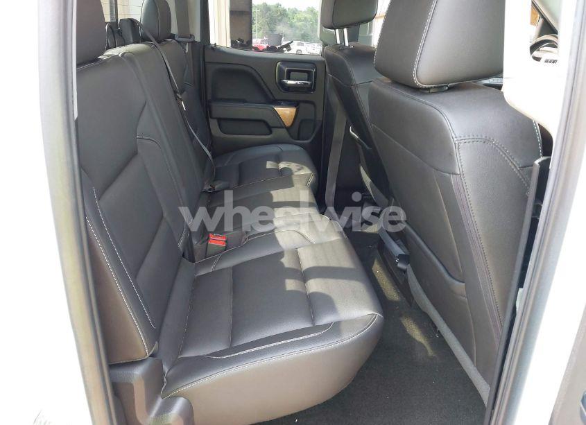 Photo 8 of 2018 Chevrolet Silverado 1500 1LZ (VIN 1GCVKSEC1JZ204723)