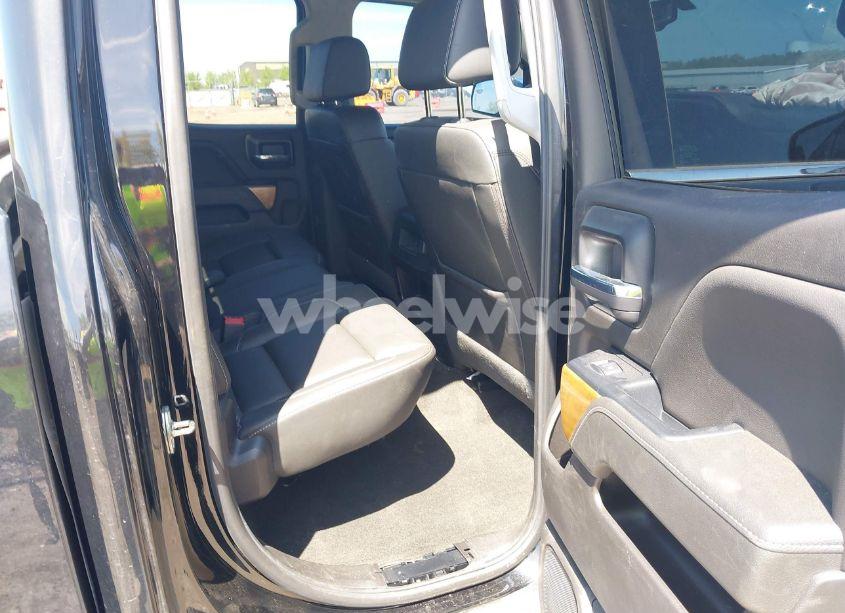 Photo 8 of 2018 Chevrolet Silverado 1500 1LZ/2LZ (VIN 1GCVKSEC4JZ288522)