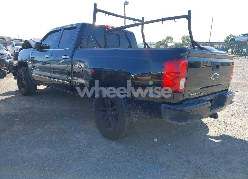 Photo 3 of 2018 Chevrolet Silverado 1500 2LZ (VIN 1GCVKSEC5JZ143845)