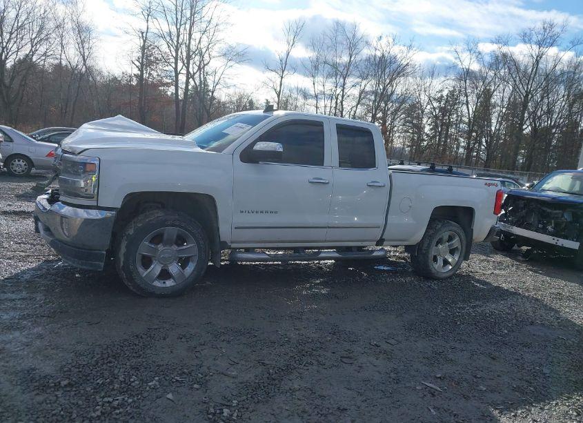 Photo 14 of 2018 Chevrolet Silverado 1500 1LZ (VIN 1GCVKSEC5JZ285225)