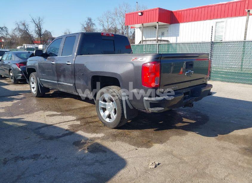 Photo 3 of 2016 Chevrolet Silverado 1500 2LZ (VIN 1GCVKSEC7GZ255958)