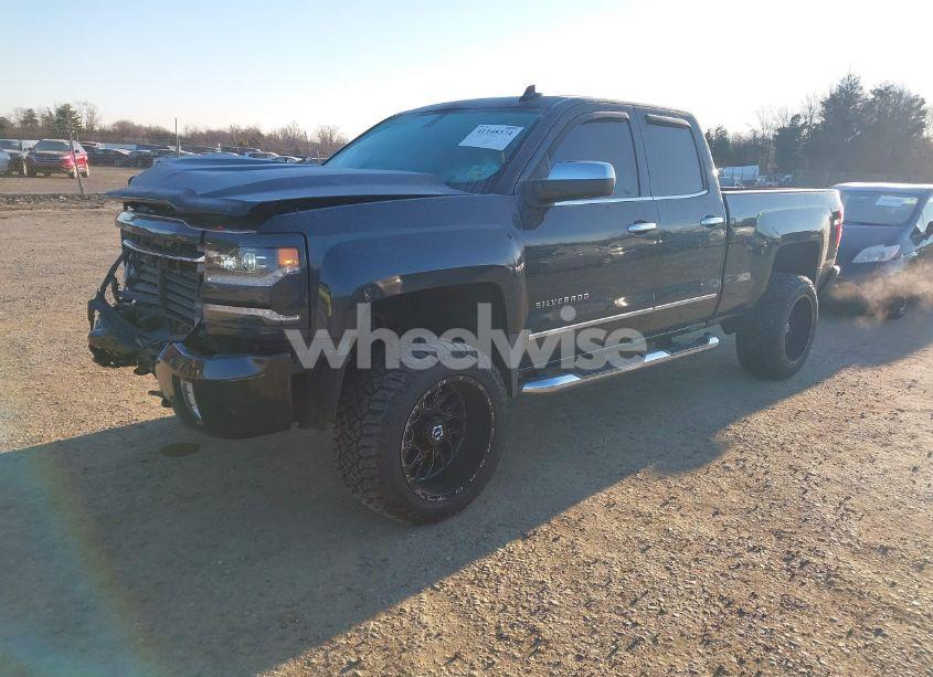 Photo 2 of 2017 Chevrolet Silverado 1500 2LZ (VIN 1GCVKSEC8HZ173772)