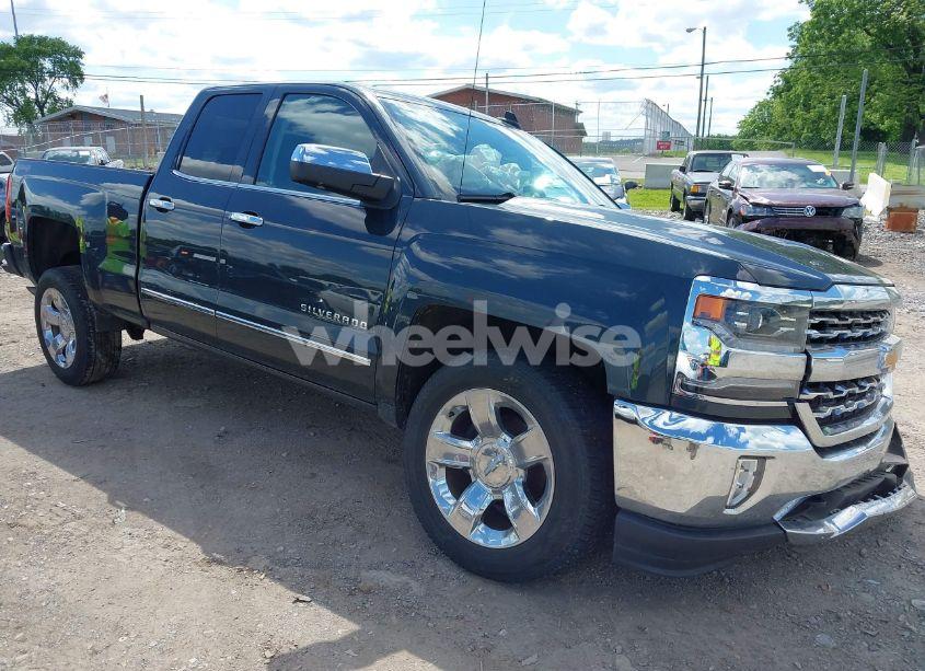 2017 Chevrolet Silverado 1500 1LZ (VIN 1GCVKSEC9HZ194758) main photo