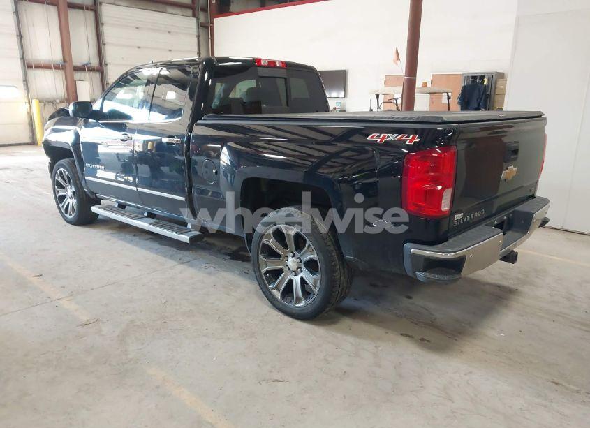 Photo 3 of 2017 Chevrolet Silverado 1500 1LZ (VIN 1GCVKSEC9HZ355870)