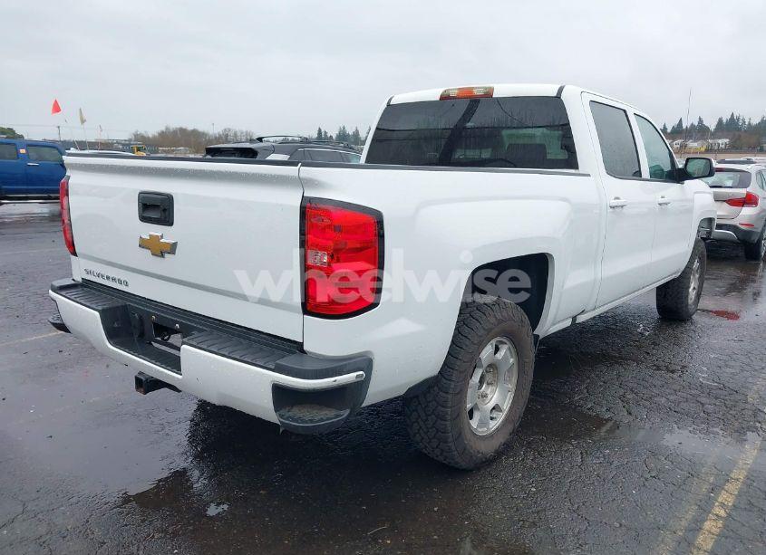 Photo 4 of 2018 Chevrolet Silverado 1500 1LZ (VIN 1GCVKSEC9JZ280352)