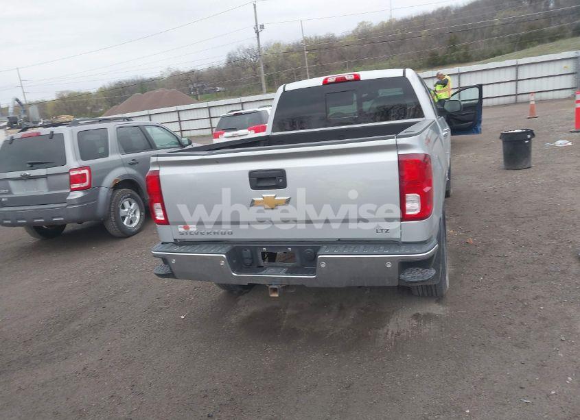 Photo 17 of 2017 Chevrolet Silverado 1500 1LZ (VIN 1GCVKSECXHZ181145)