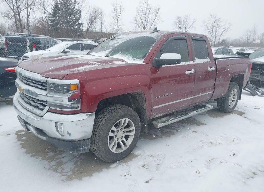Photo 2 of 2017 Chevrolet Silverado 1500 1LZ (VIN 1GCVKSECXHZ225824)