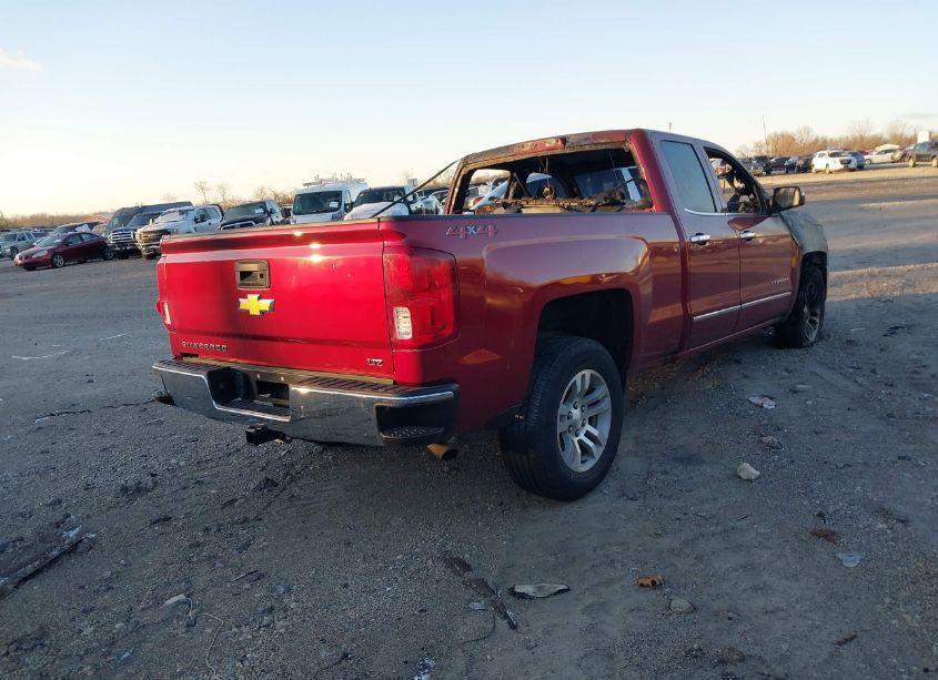 Photo 4 of 2018 Chevrolet Silverado 1500 1LZ (VIN 1GCVKSECXJZ380377)