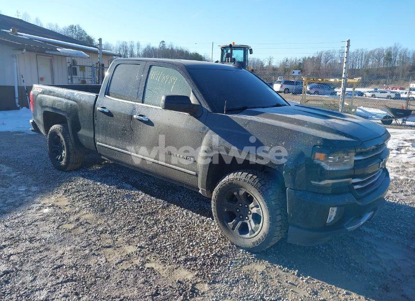 2017 Chevrolet Silverado 1500 2LZ (VIN 1GCVKSEJ1HZ118319) main photo
