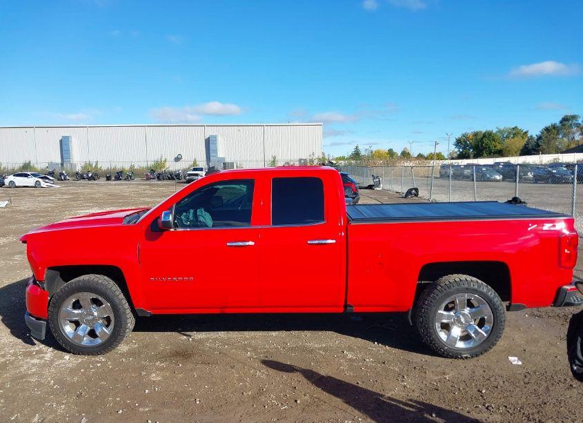 Photo 14 of 2018 Chevrolet Silverado 1500 2LZ (VIN 1GCVKSEJ7JZ308681)