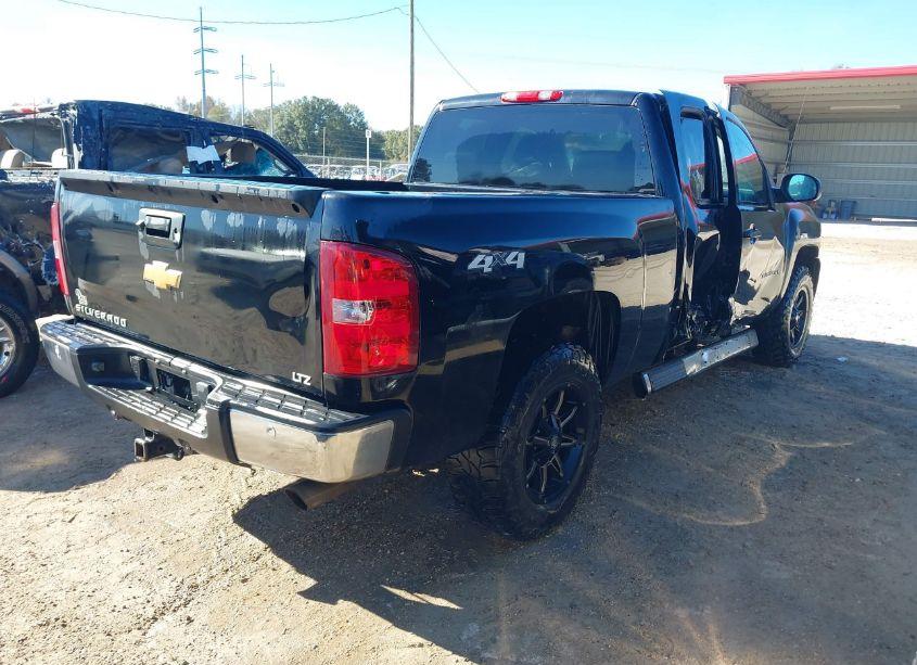 Photo 4 of 2013 Chevrolet Silverado 1500 LTZ (VIN 1GCVKTE23DZ104902)