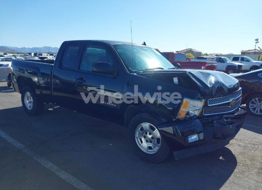 2013 Chevrolet Silverado 1500 LTZ (VIN 1GCVKTE27DZ105373) main photo