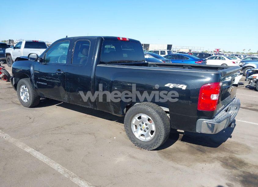 Photo 3 of 2013 Chevrolet Silverado 1500 LTZ (VIN 1GCVKTE27DZ105373)