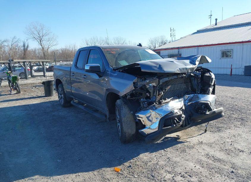 2020 Chevrolet Silverado 1500 4WD STANDARD BED LT (VIN 1GCVYDET7LZ354154) main photo