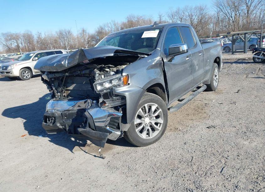 Photo 2 of 2020 Chevrolet Silverado 1500 4WD STANDARD BED LT (VIN 1GCVYDET7LZ354154)