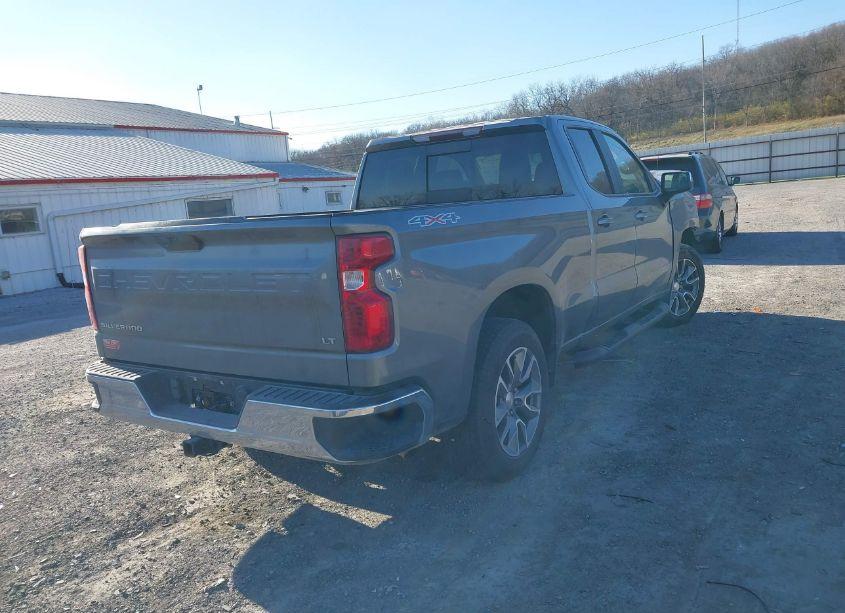 Photo 4 of 2020 Chevrolet Silverado 1500 4WD STANDARD BED LT (VIN 1GCVYDET7LZ354154)