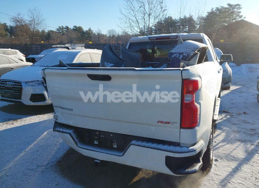 Photo 16 of 2019 Chevrolet Silverado 1500 RST (VIN 1GCVYEEDXKZ343887)