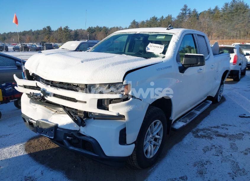 Photo 2 of 2019 Chevrolet Silverado 1500 RST (VIN 1GCVYEEDXKZ343887)