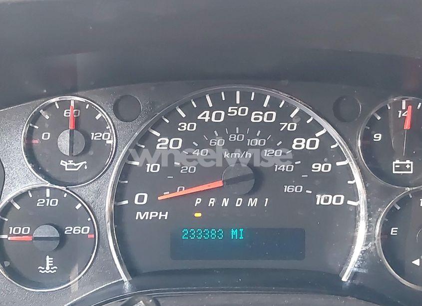 Photo 15 of 2017 Chevrolet Express 2500 WORK VAN (VIN 1GCWGAF12H1216899)