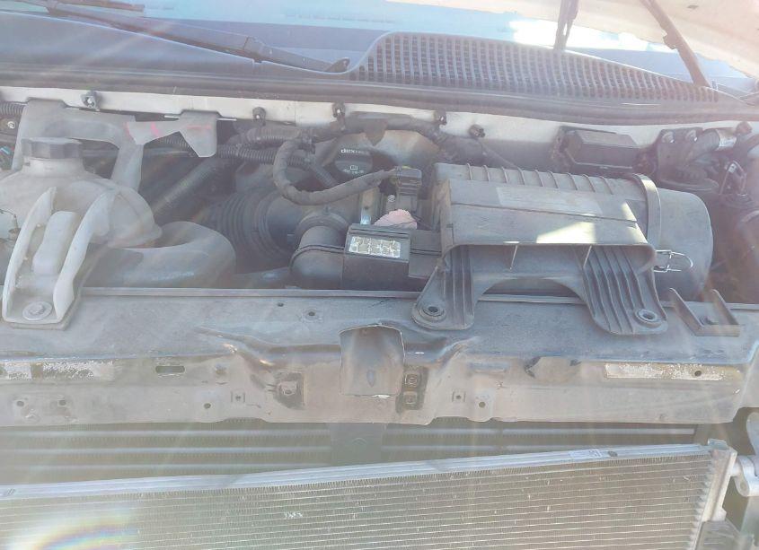 Photo 10 of 2017 Chevrolet Express 2500 WORK VAN (VIN 1GCWGAF13H1321550)