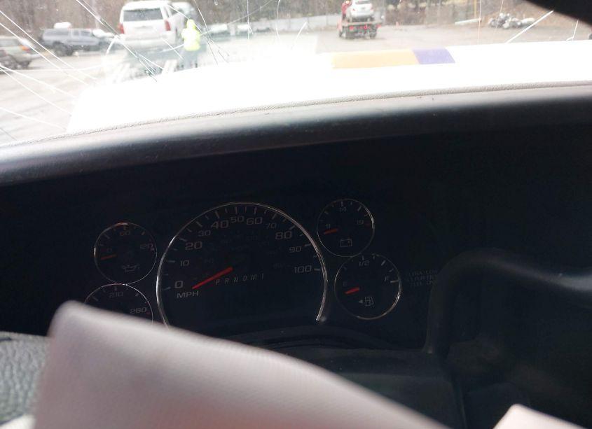 Photo 7 of 2017 Chevrolet Express 2500 WORK VAN (VIN 1GCWGAF17H1328002)