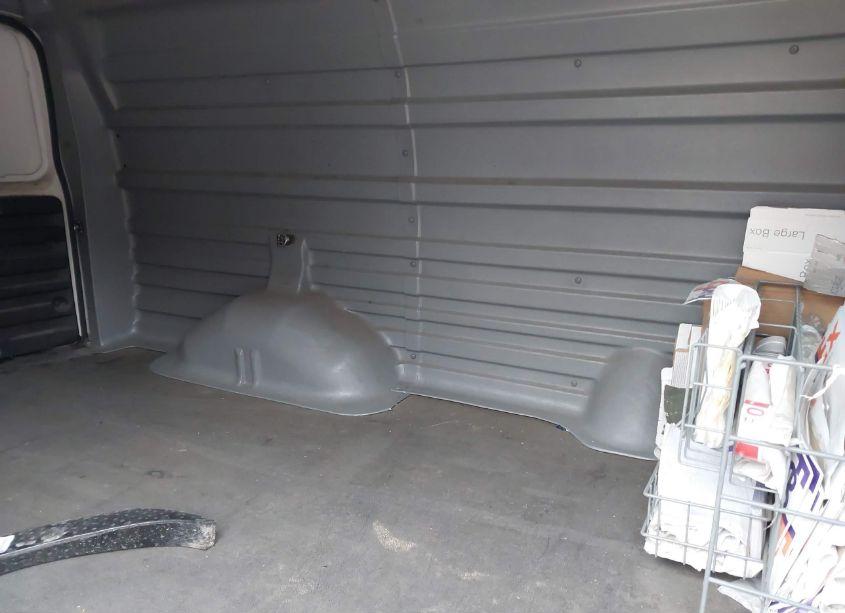 Photo 8 of 2017 Chevrolet Express 2500 WORK VAN (VIN 1GCWGAF17H1328002)