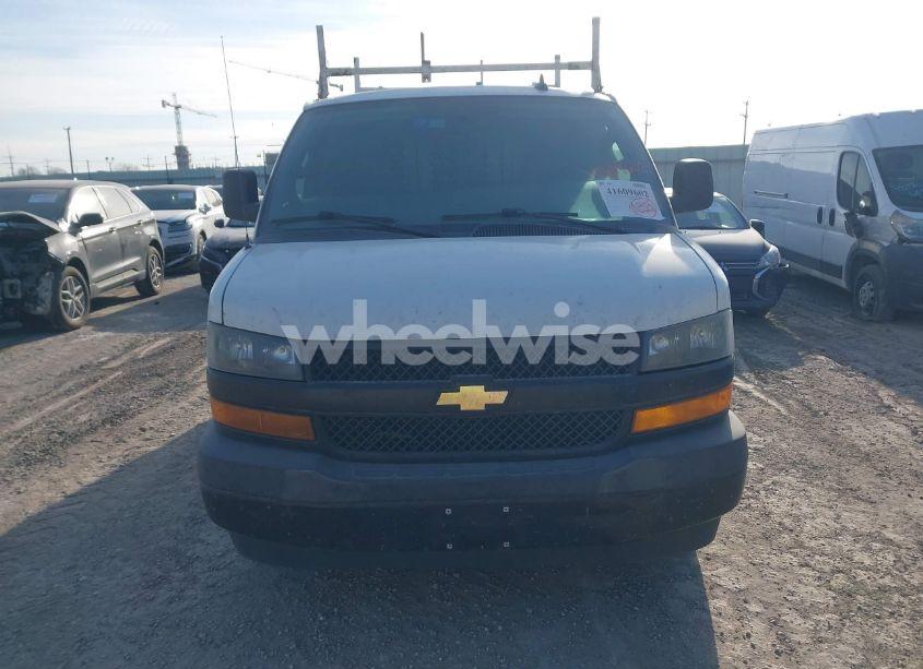 Photo 12 of 2021 Chevrolet Express CARGO RWD 2500 REGULAR WHEELBASE WT (VIN 1GCWGAF71M1161411)