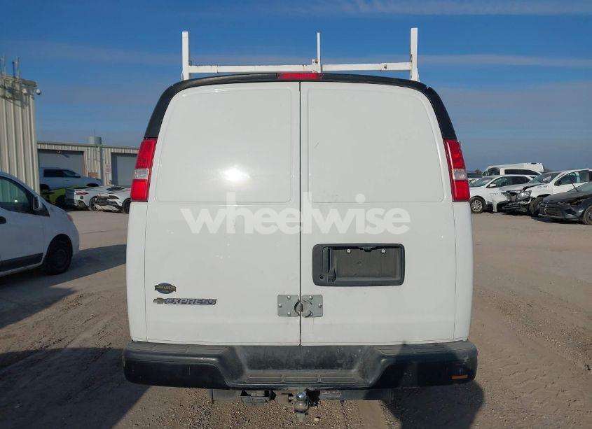 Photo 16 of 2021 Chevrolet Express CARGO RWD 2500 REGULAR WHEELBASE WT (VIN 1GCWGAF71M1161411)