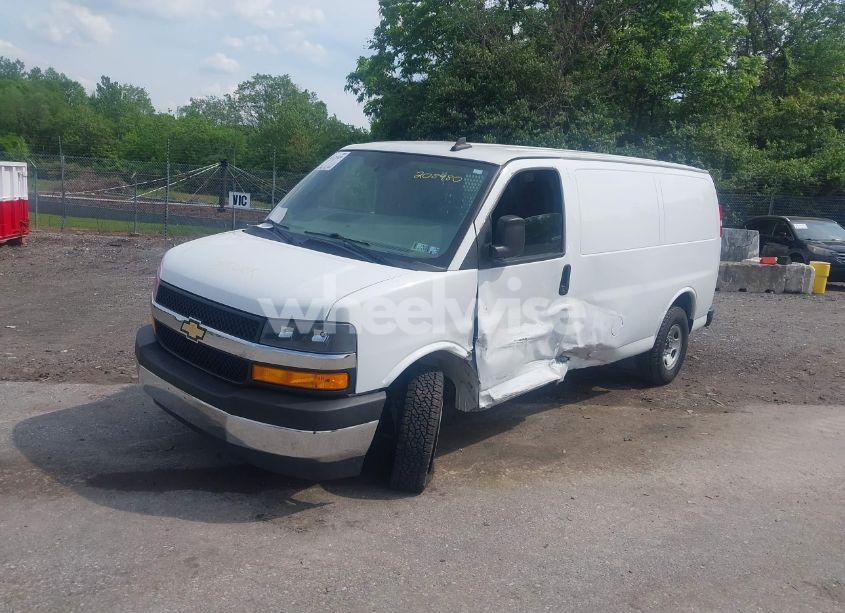 Photo 2 of 2021 Chevrolet Express CARGO RWD 2500 REGULAR WHEELBASE WT (VIN 1GCWGAF72M1208980)