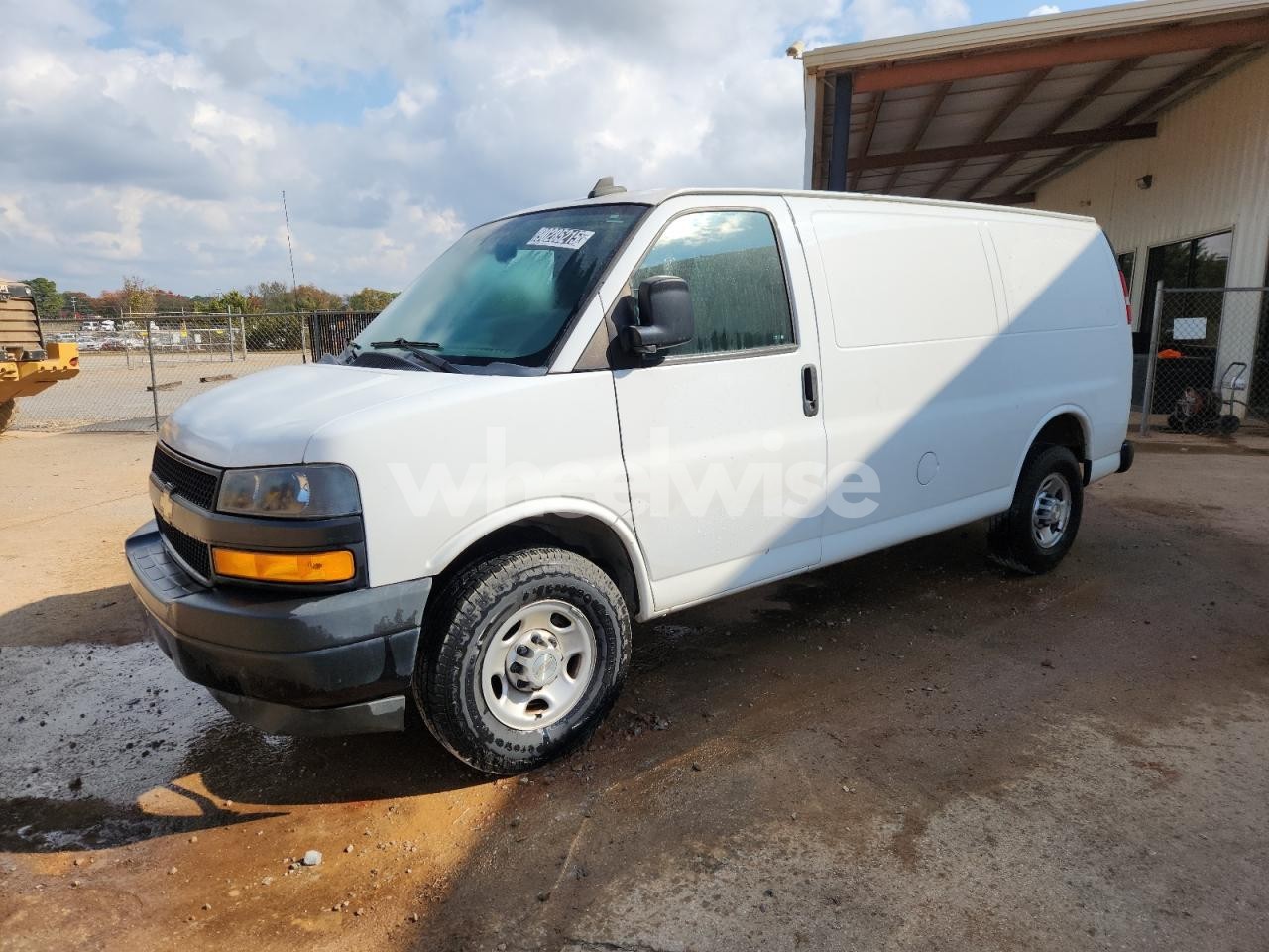 2021 CHEVROLET EXPRESS 2500 DELIVERY VAN (VIN 1GCWGAF74M1253399) main photo