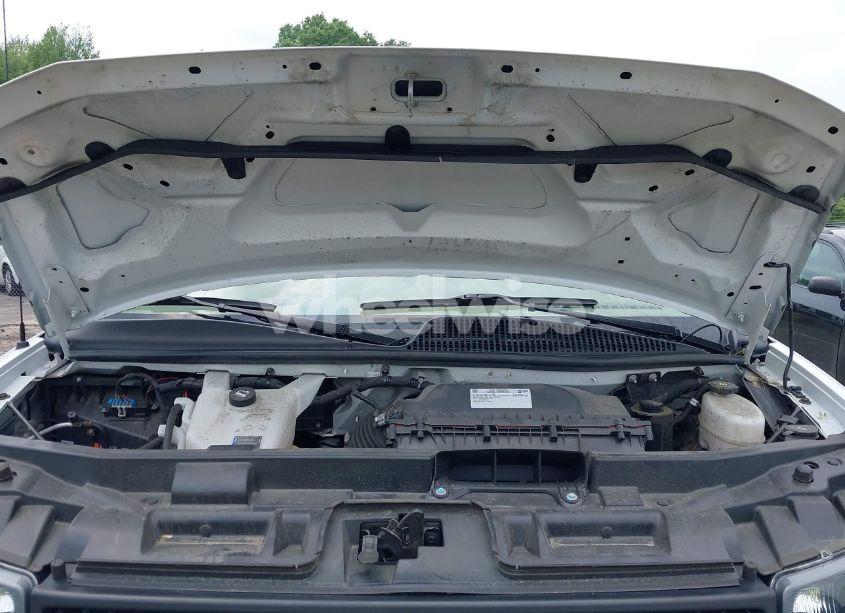 Photo 10 of 2022 Chevrolet Express CARGO RWD 2500 REGULAR WHEELBASE WT (VIN 1GCWGAF75N1274456)