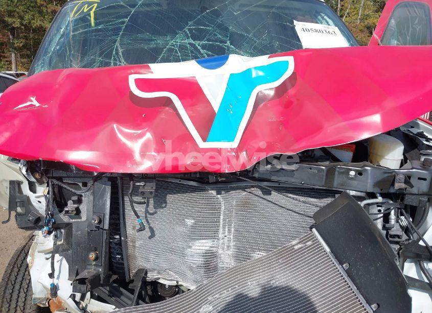 Photo 10 of 2024 Chevrolet Express CARGO RWD 2500 REGULAR WHEELBASE WT (VIN 1GCWGAF75R1189378)