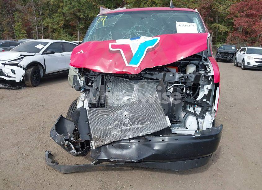 Photo 12 of 2024 Chevrolet Express CARGO RWD 2500 REGULAR WHEELBASE WT (VIN 1GCWGAF75R1189378)