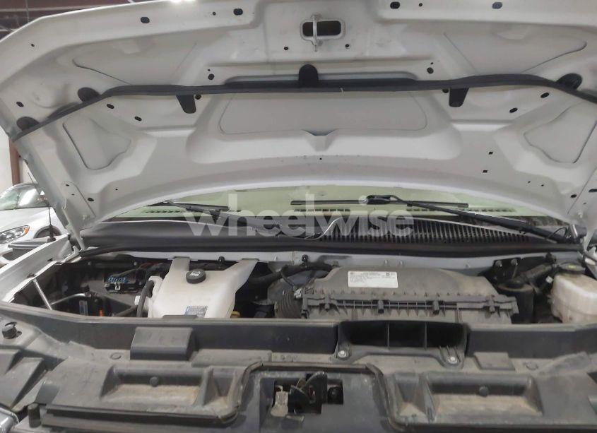 Photo 10 of 2021 Chevrolet Express CARGO RWD 2500 REGULAR WHEELBASE WT (VIN 1GCWGAF76M1145463)