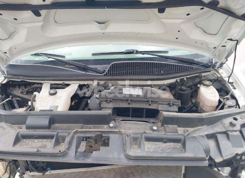 Photo 10 of 2021 Chevrolet Express CARGO RWD 2500 REGULAR WHEELBASE WT (VIN 1GCWGAF77M1204620)