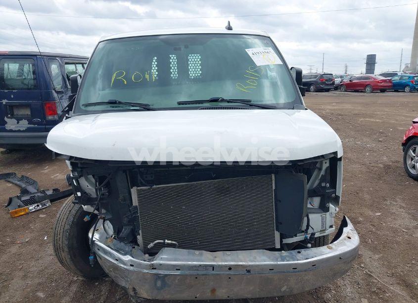 Photo 12 of 2021 Chevrolet Express CARGO RWD 2500 REGULAR WHEELBASE WT (VIN 1GCWGAF77M1204620)