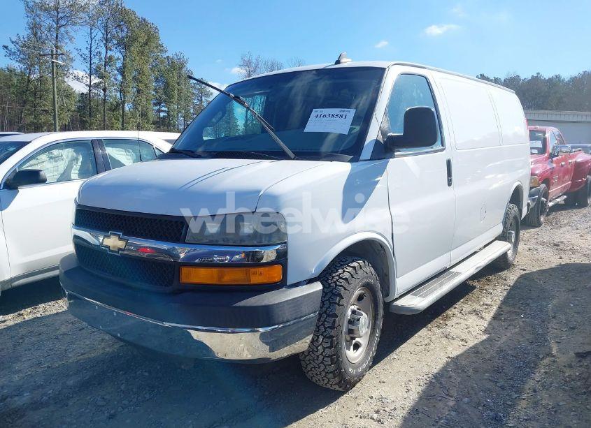 Photo 2 of 2021 Chevrolet Express CARGO RWD 2500 REGULAR WHEELBASE WT (VIN 1GCWGAF77M1249962)