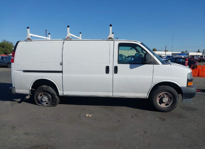 Photo 13 of 2021 Chevrolet Express CARGO RWD 2500 REGULAR WHEELBASE WT (VIN 1GCWGAF7XM1162864)
