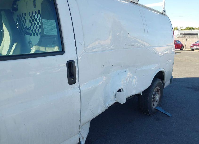 Photo 6 of 2021 Chevrolet Express CARGO RWD 2500 REGULAR WHEELBASE WT (VIN 1GCWGAF7XM1162864)