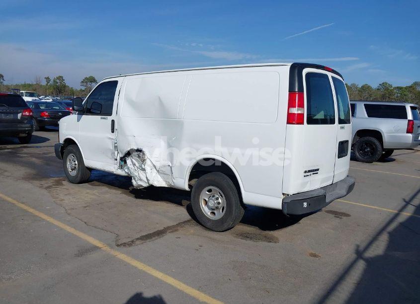Photo 3 of 2016 Chevrolet Express 2500 WORK VAN (VIN 1GCWGAFF0G1141744)