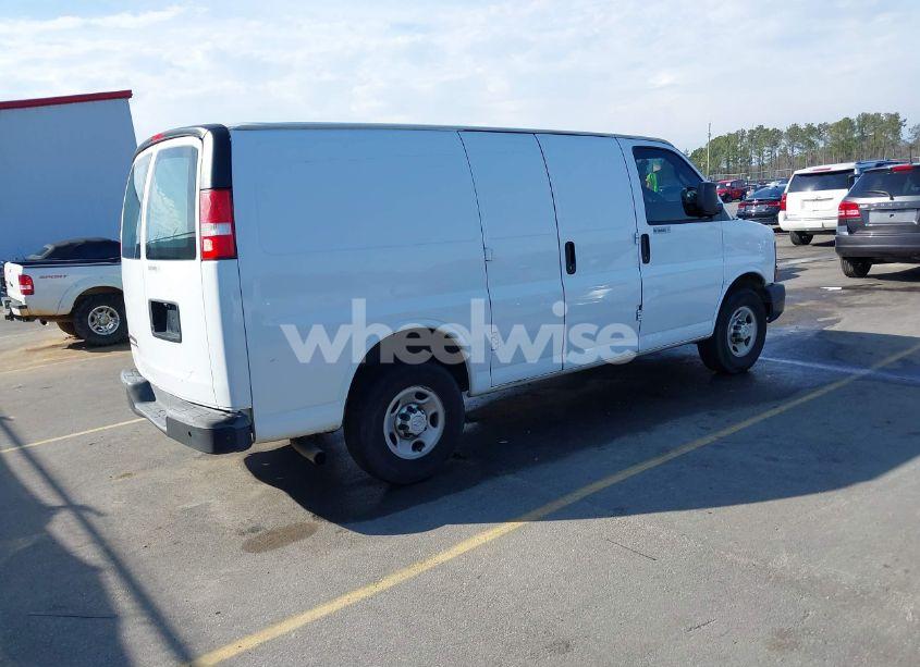Photo 4 of 2016 Chevrolet Express 2500 WORK VAN (VIN 1GCWGAFF0G1141744)