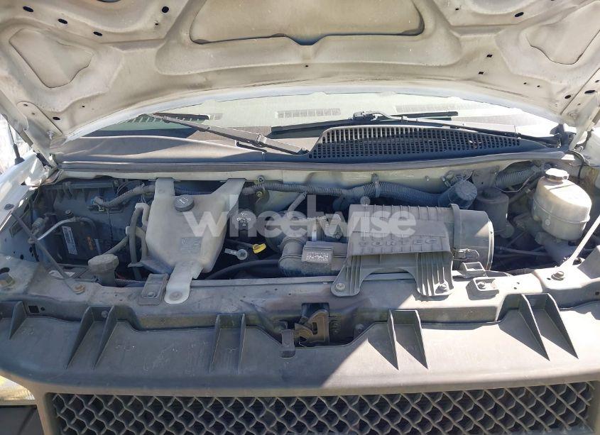 Photo 5 of 2017 Chevrolet Express 2500 WORK VAN (VIN 1GCWGAFF0H1142197)