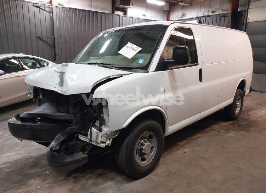 Photo 2 of 2017 Chevrolet Express 2500 WORK VAN (VIN 1GCWGAFF0H1175474)