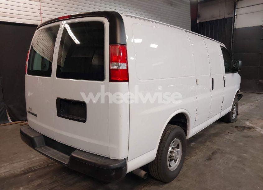 Photo 4 of 2017 Chevrolet Express 2500 WORK VAN (VIN 1GCWGAFF0H1175474)