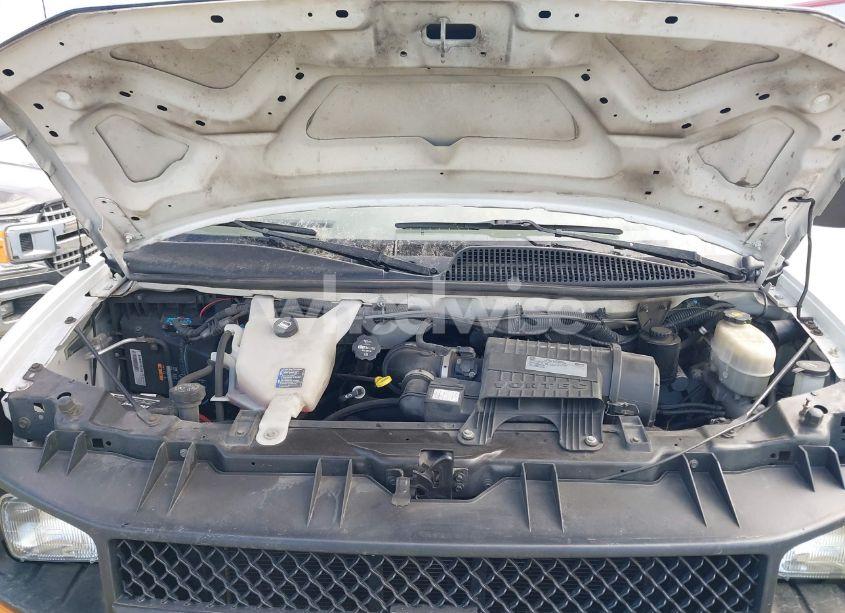 Photo 10 of 2017 Chevrolet Express 2500 WORK VAN (VIN 1GCWGAFF1H1114005)