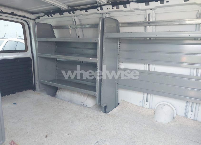 Photo 8 of 2017 Chevrolet Express 2500 WORK VAN (VIN 1GCWGAFF1H1114005)