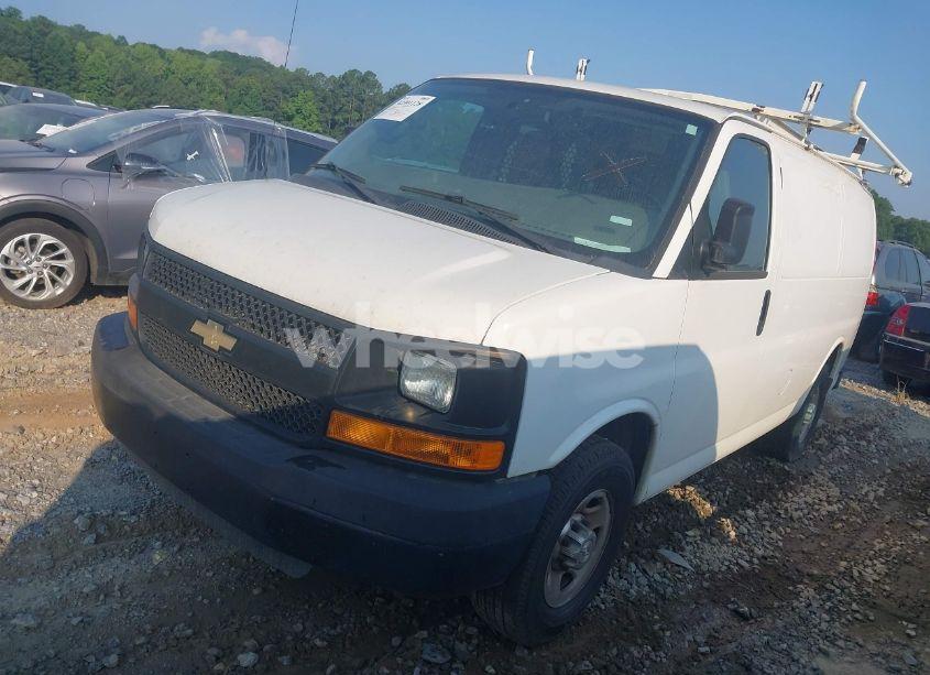 Photo 2 of 2016 Chevrolet Express 2500 WORK VAN (VIN 1GCWGAFF2G1162983)