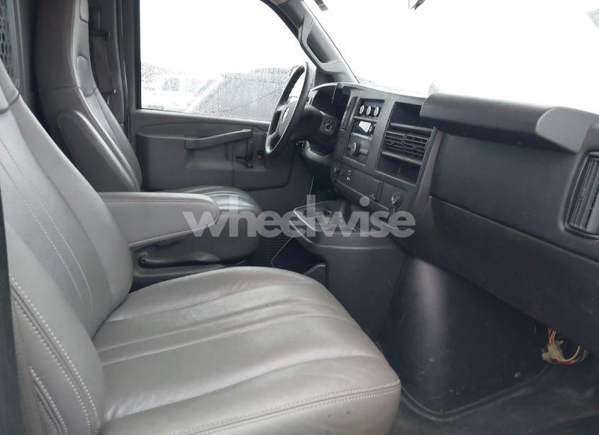 Photo 5 of 2016 Chevrolet Express 2500 WORK VAN (VIN 1GCWGAFF2G1188886)
